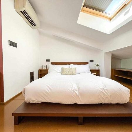 Апартаменты Loft Cort Reial Atico In The Heart Of The Old Town Жирона Экстерьер фото